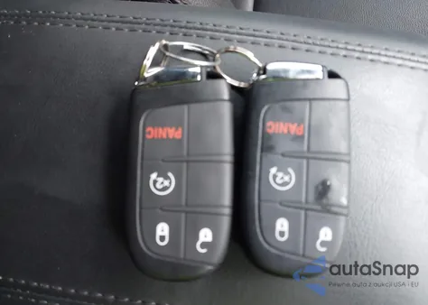 2025 Jeep Compass Limited 4X4 из США, поврежденный, VIN 3C4NJDCN9ST504120